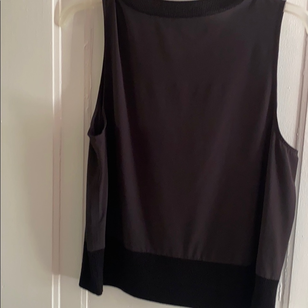 Athleta - Picture 3 of 4